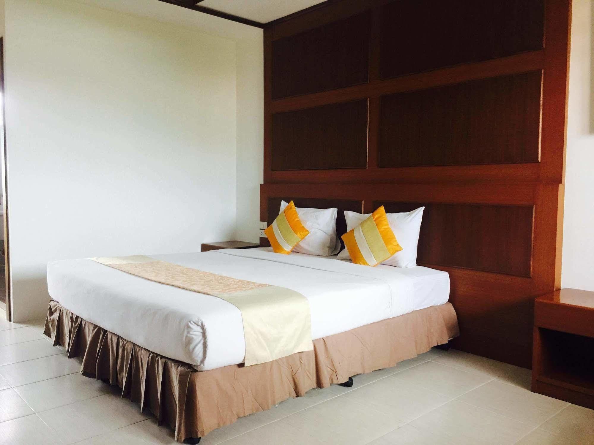 S.B.Living Place Phuket Exterior foto